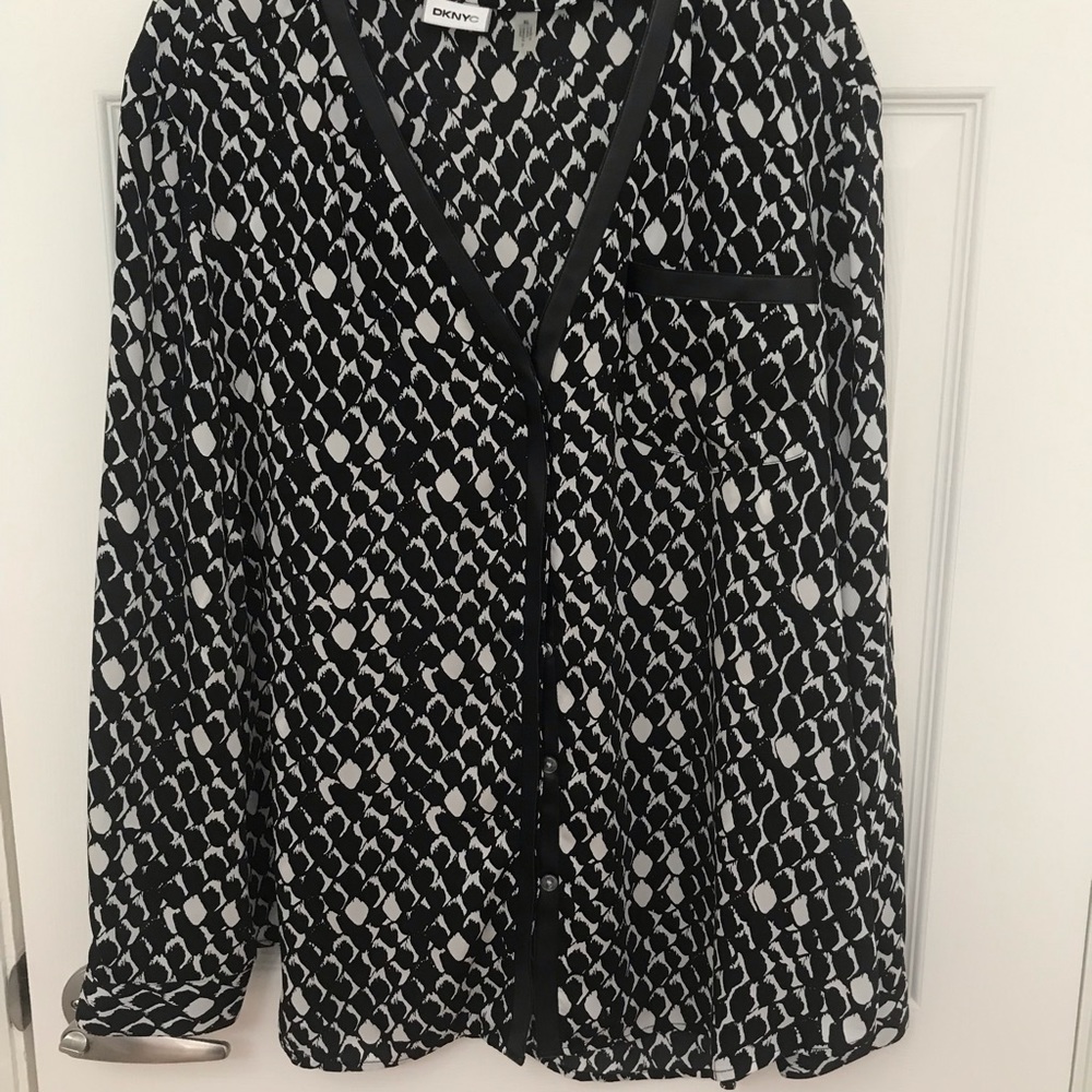 DKNYC Blouse